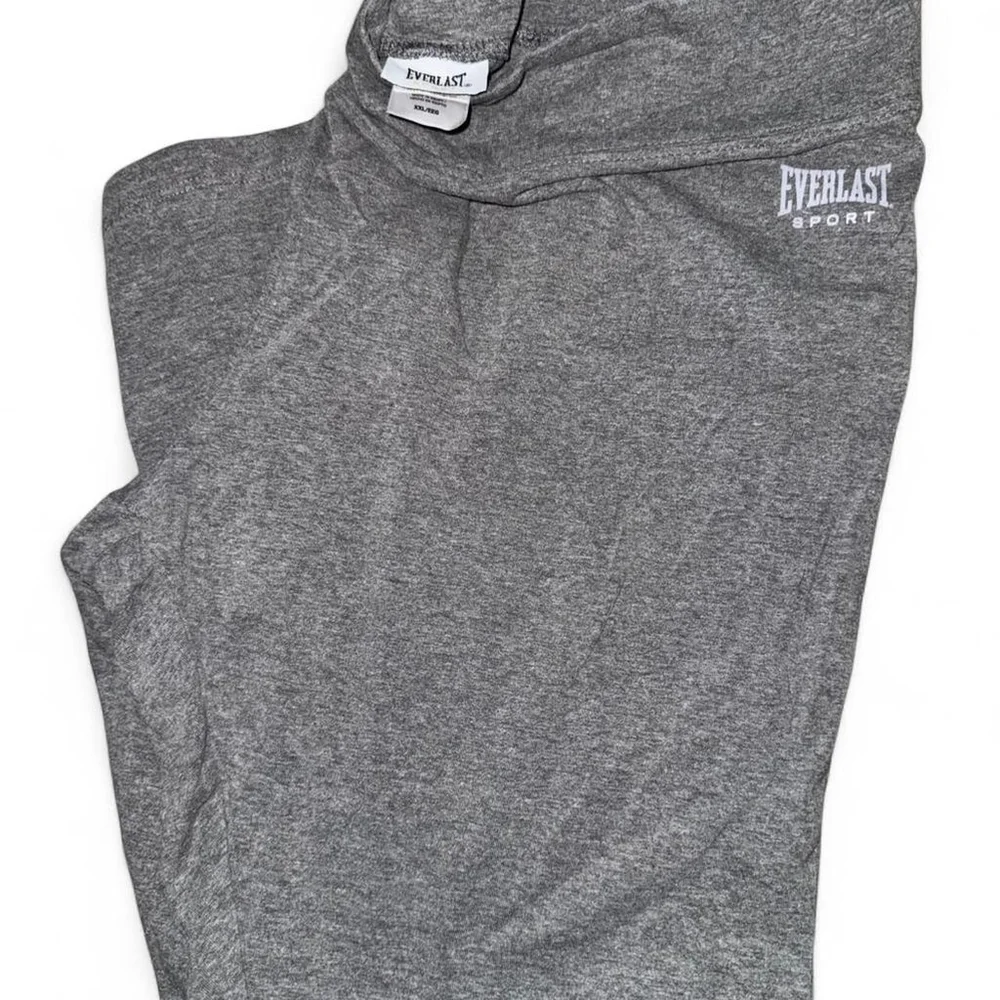 Grey Everlast sportswear leggings #fitness

grey, high-waisted - Picture 3 of 4